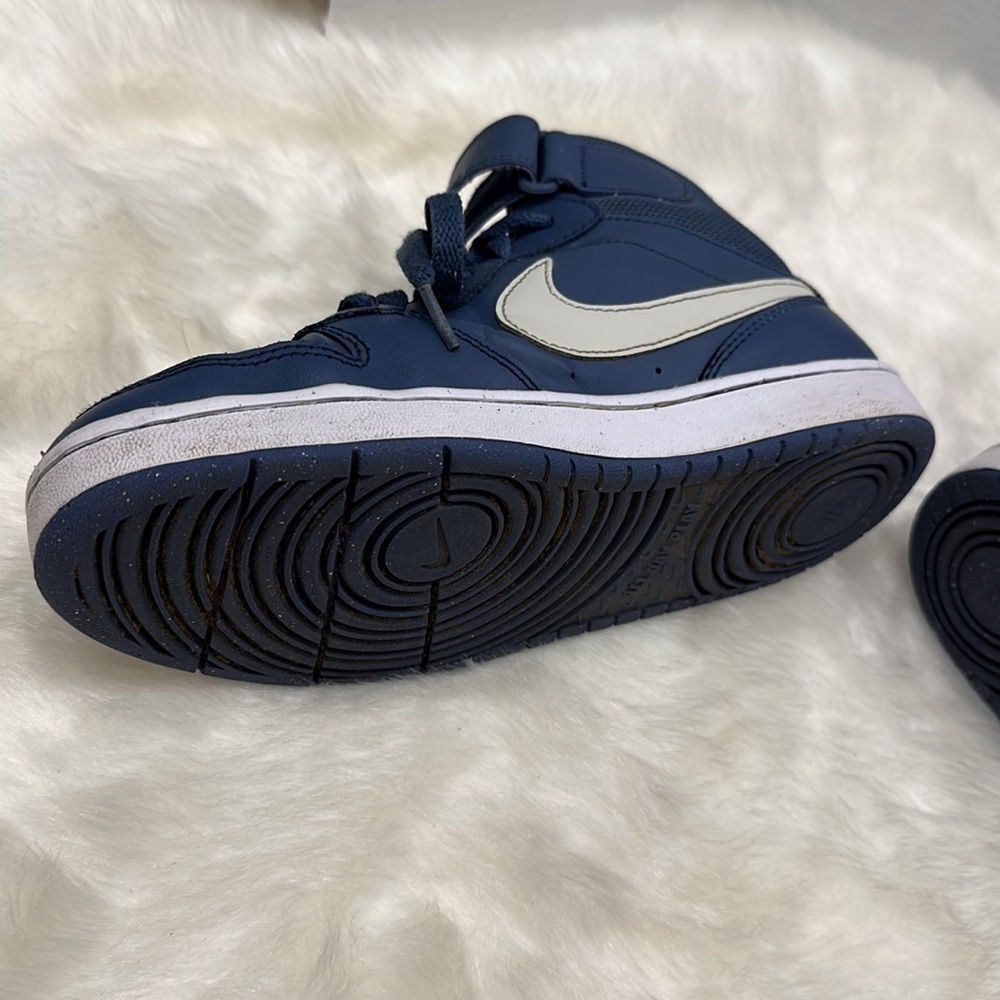 Nike Mid Top Athletic Sneaker Size 5Y Youth Blue White Lace Up Basketball Shoes - Picture 6 of 15